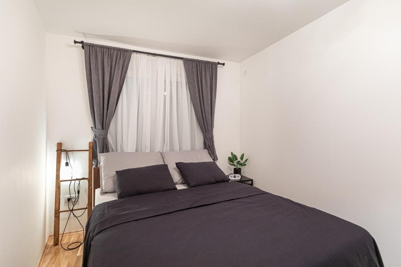 Live & Sleep Apartment Novi Sad Luaran gambar