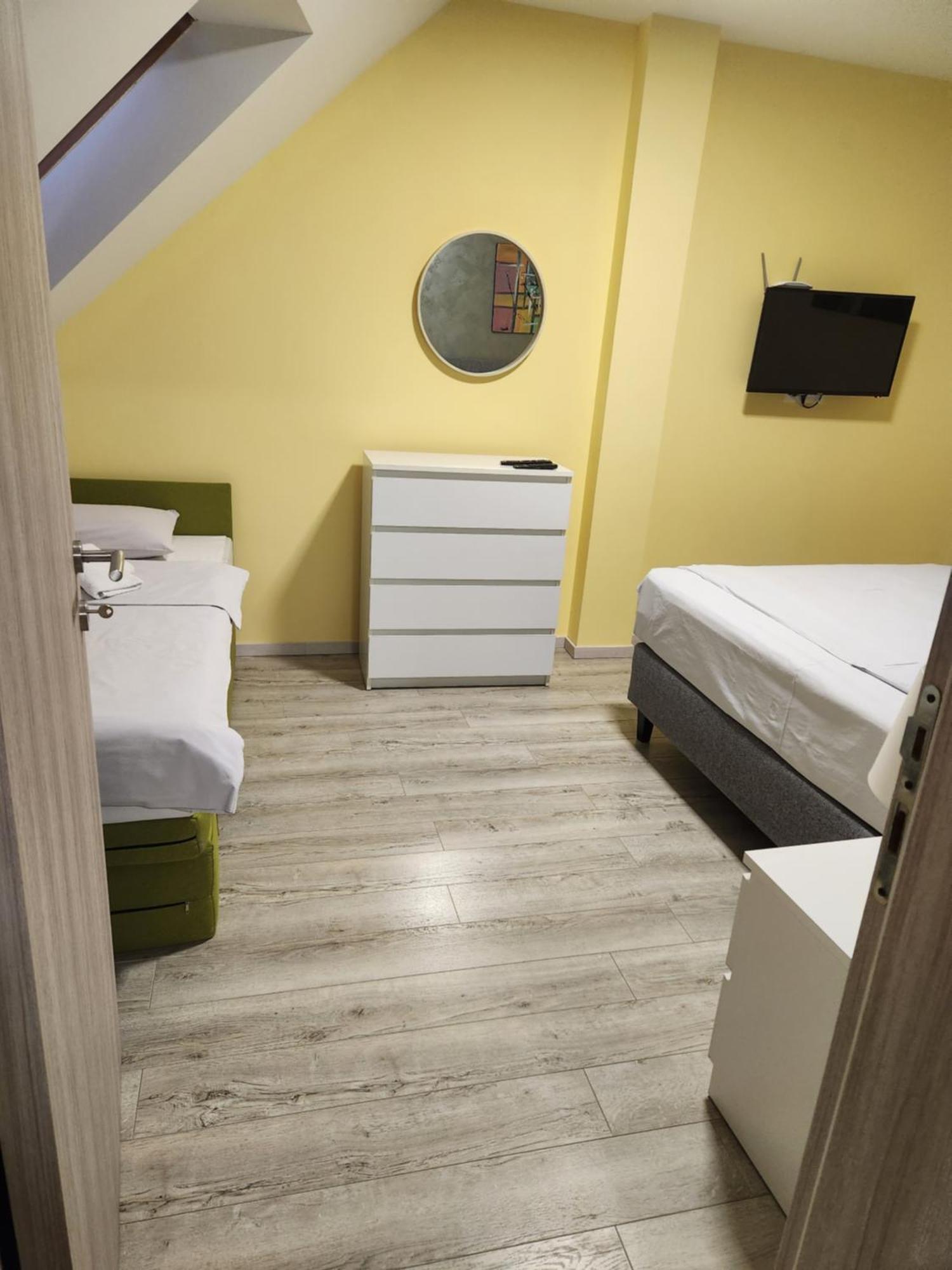 Live & Sleep Apartment Novi Sad Luaran gambar