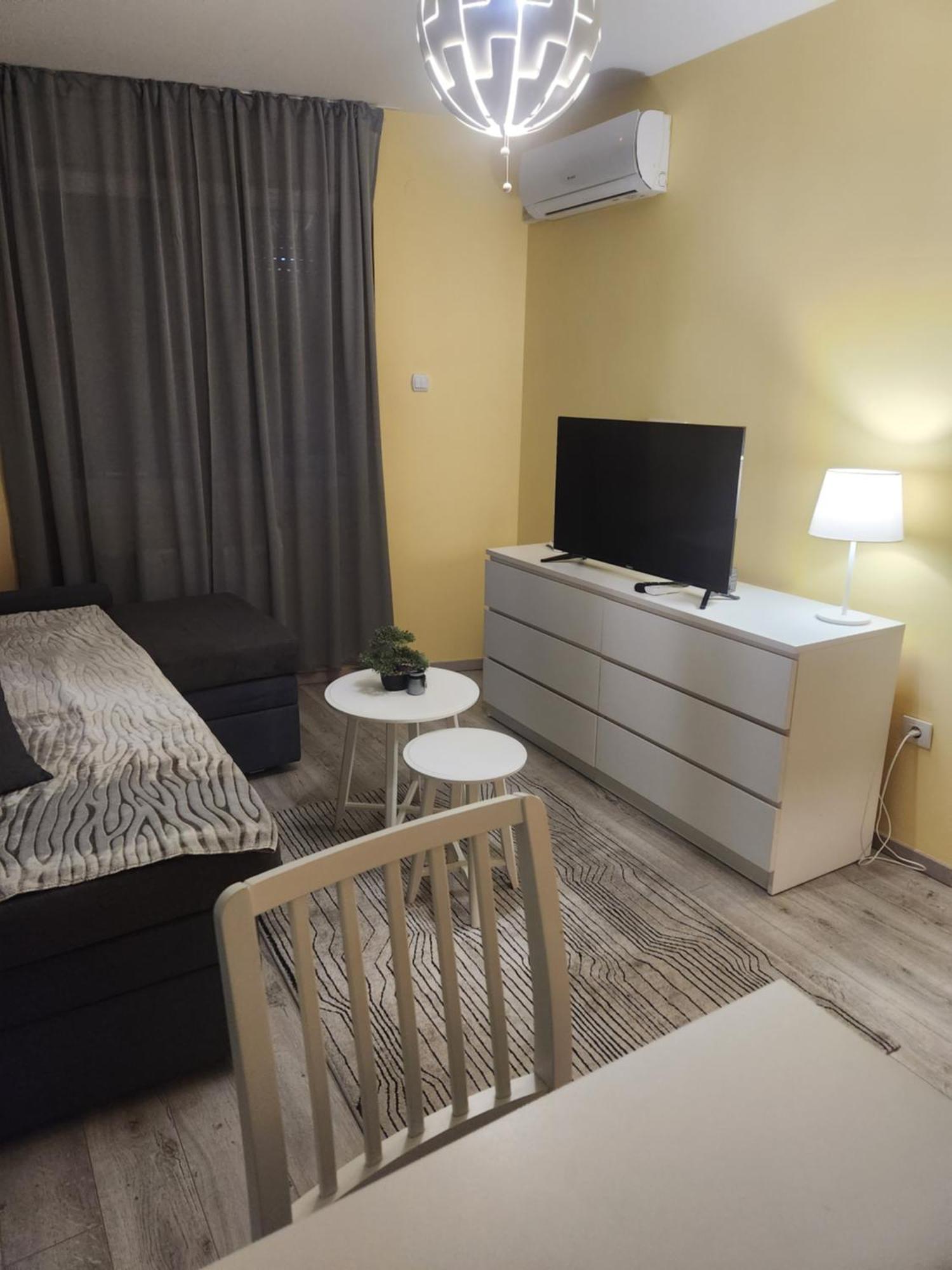 Live & Sleep Apartment Novi Sad Luaran gambar